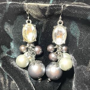 Clear Crystal and gray Pearl drop earrings with gunmetal hardware